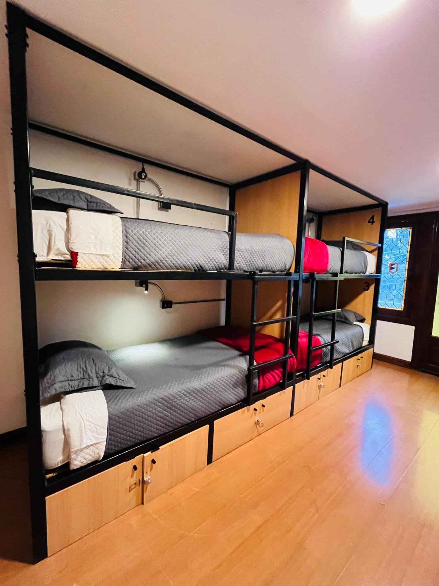 Enjoy Hostel ซานติอาโก ภายนอก รูปภาพ